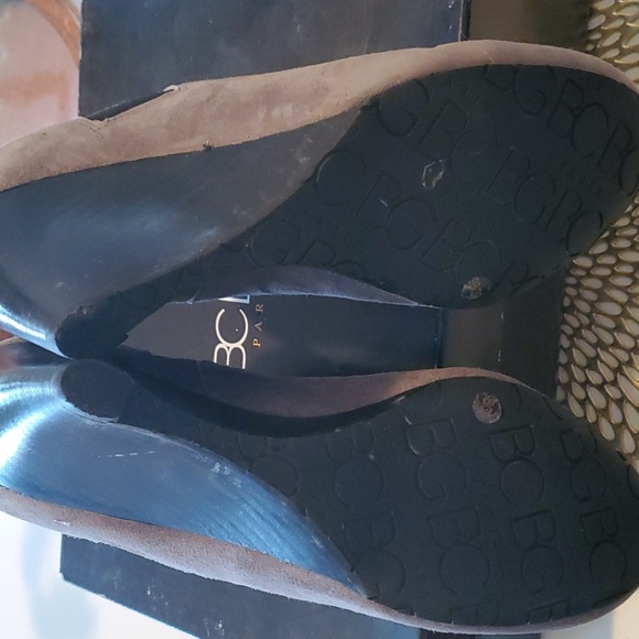 BCBG Paris Gray Suede booties - Picture 3 of 4